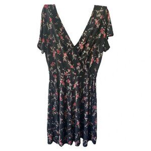 Kaileigh Black Dress with Red Floral Design| Size MP